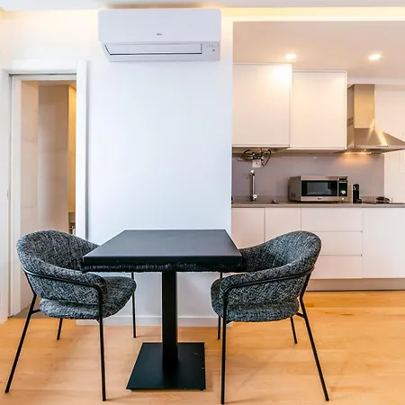 Apartment Fabrica 55 With Ac, View And Elevator Porto
