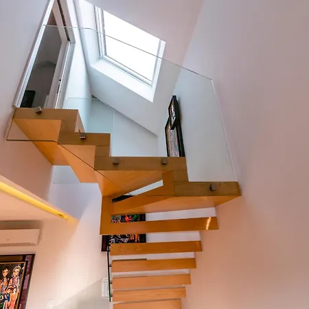 Fabrica 55 With Ac, View And Elevator * Porto